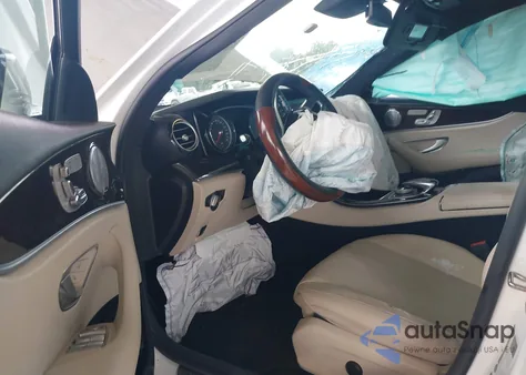 2019 Mercedes-Benz E 300 from USA, damaged, VIN WDDZF4JB6KA546141